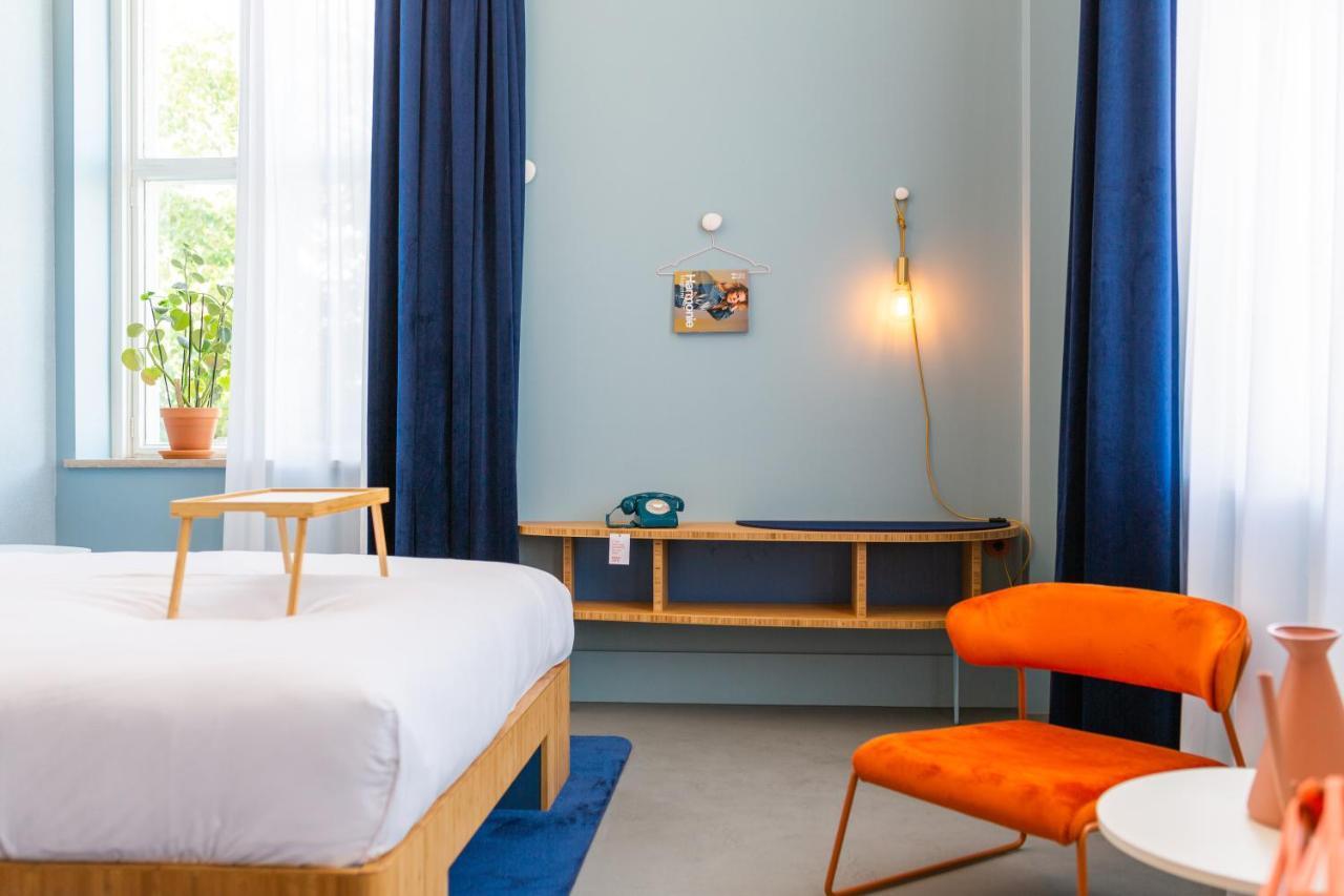 Vie Via - Your Hotel Leeuwarden Extérieur photo